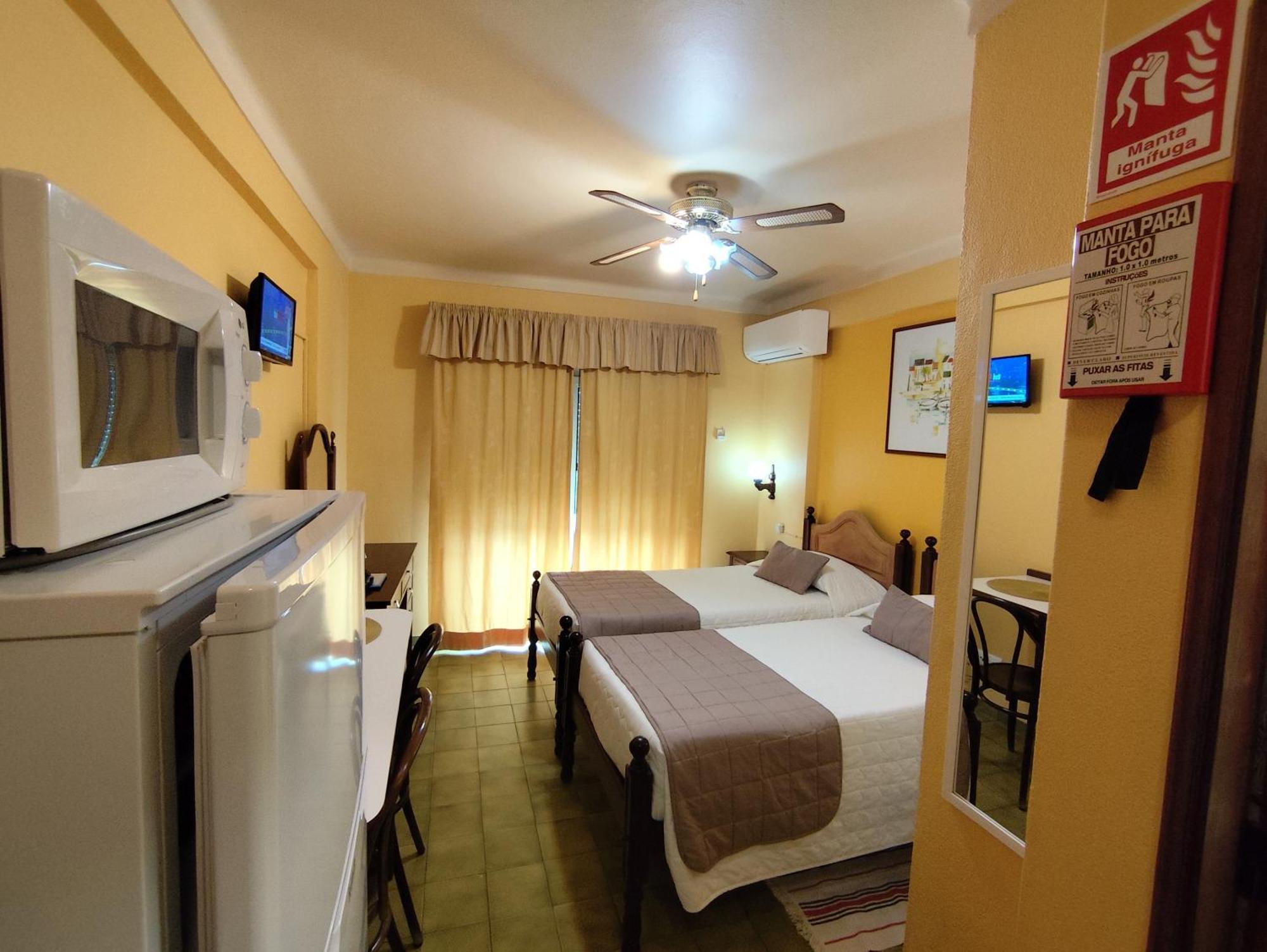 Apartamentos Turisticos Praia Grande 费拉古多 外观 照片