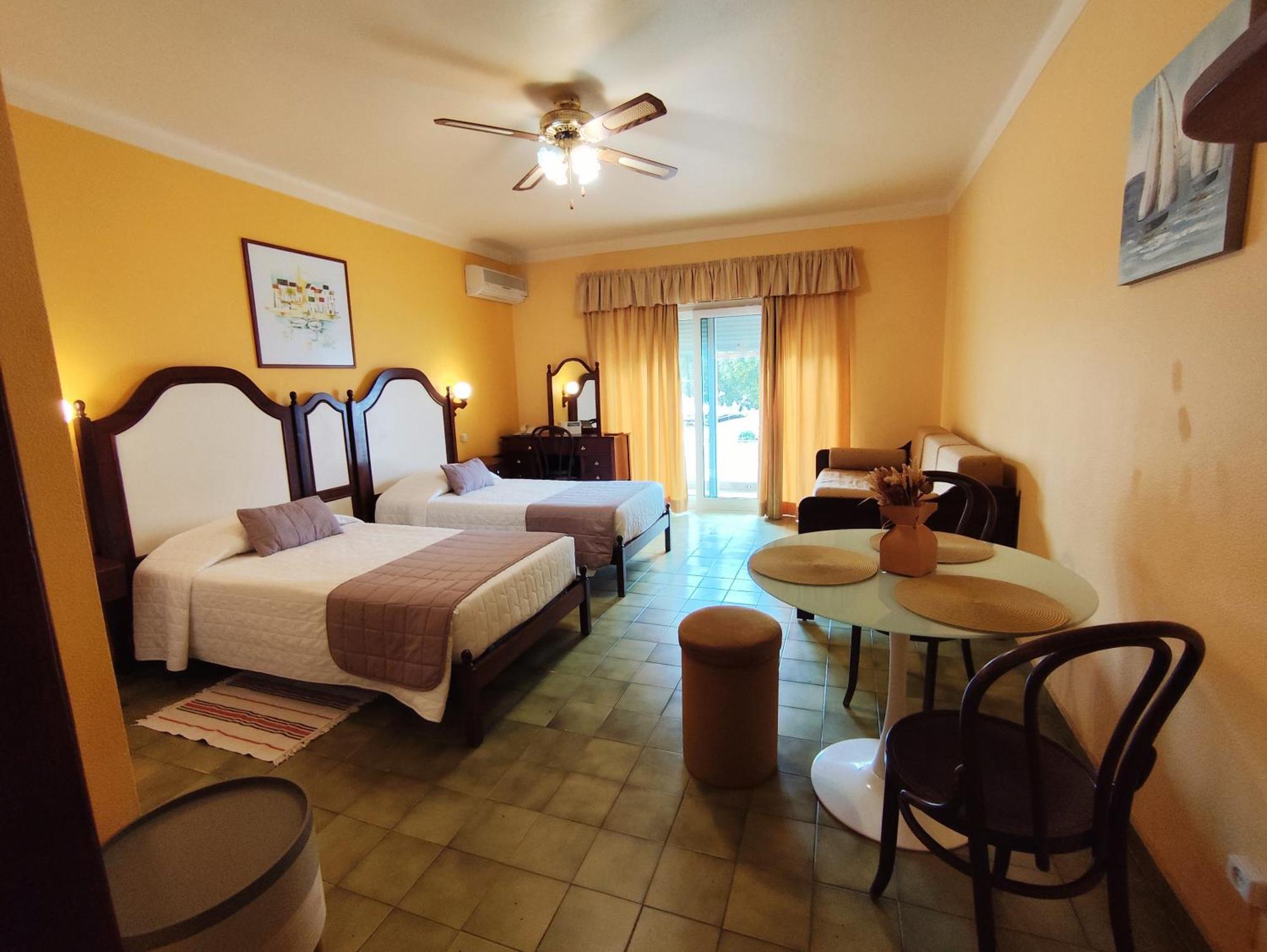 Apartamentos Turisticos Praia Grande 费拉古多 外观 照片
