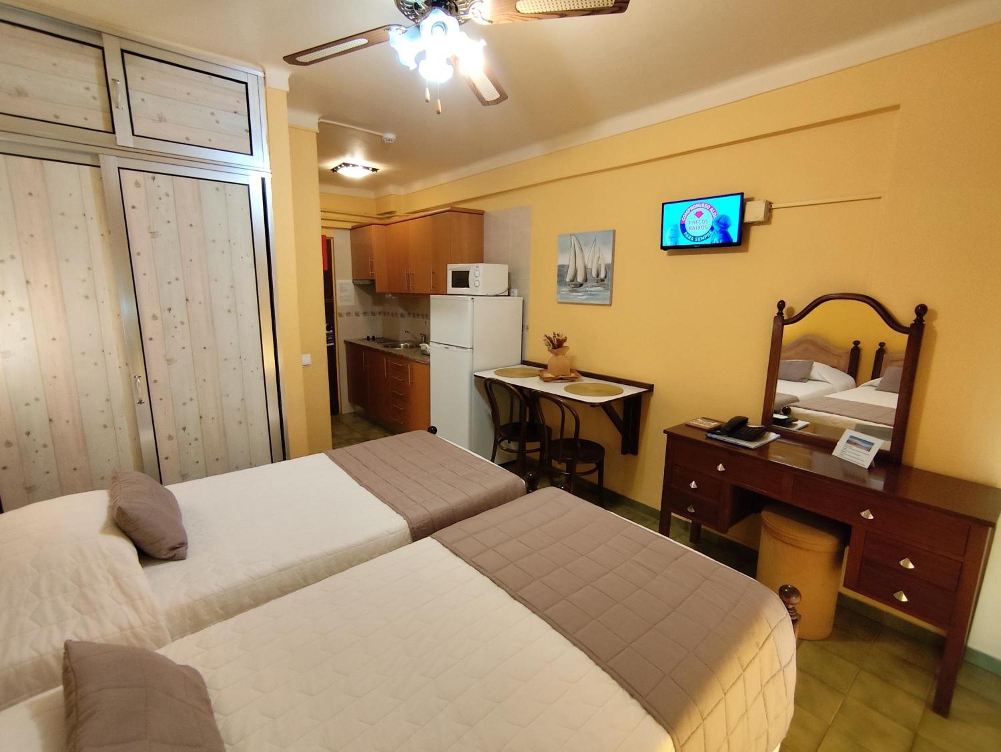 Apartamentos Turisticos Praia Grande 费拉古多 外观 照片