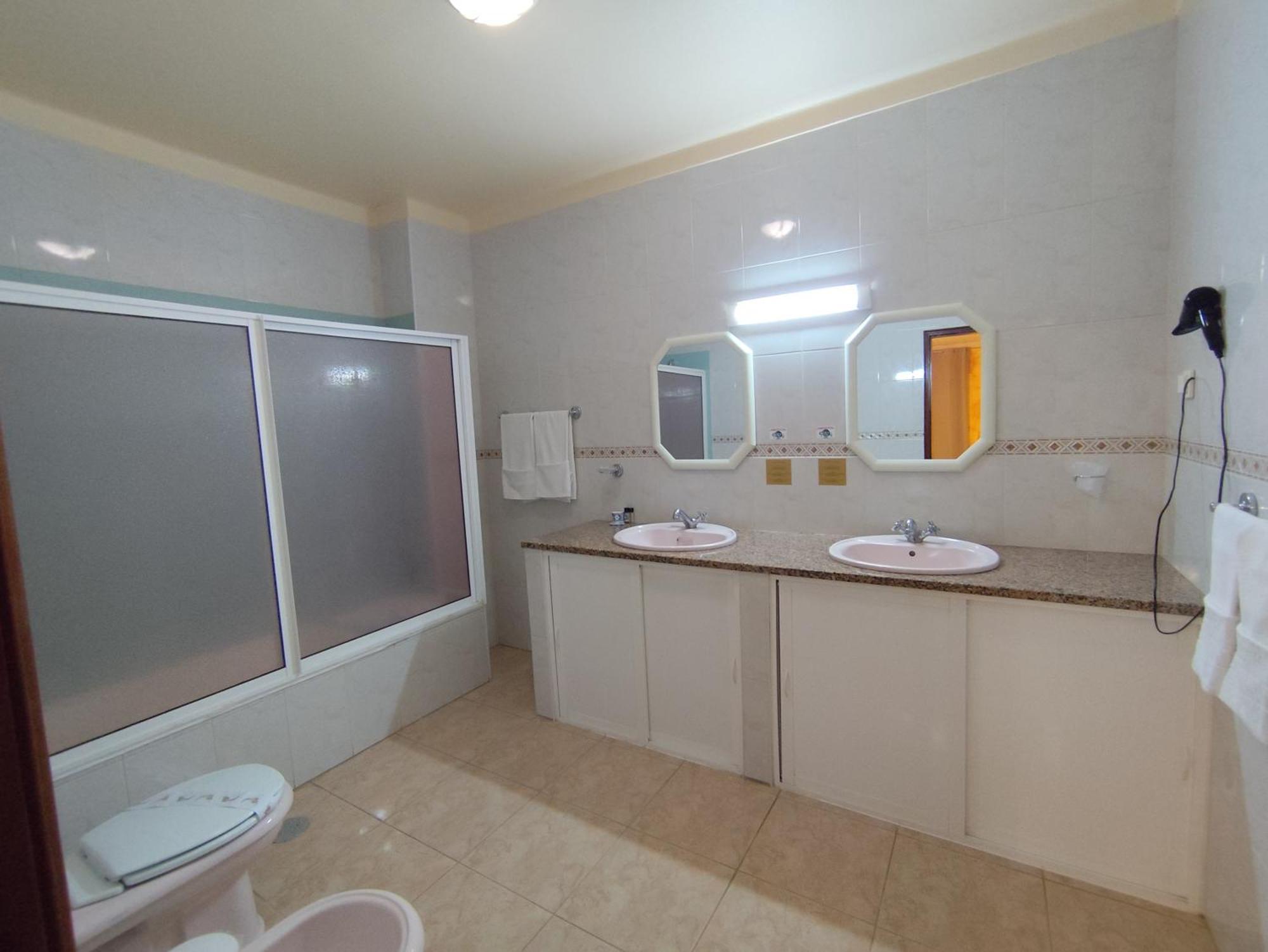 Apartamentos Turisticos Praia Grande 费拉古多 外观 照片